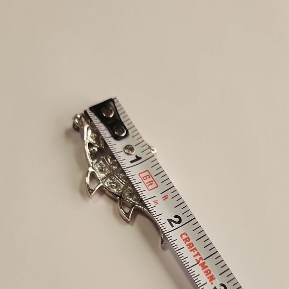 Vintage Silver Tone & Jewel Tone Enamel Fish Pendant Sarah Coventry Cov - Picture 2 of 5